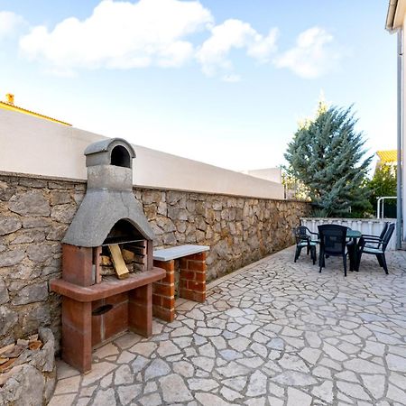 Apartments Aisa* Countryside Holiday Just 500M From The Beach! Krk Town Exteriör bild